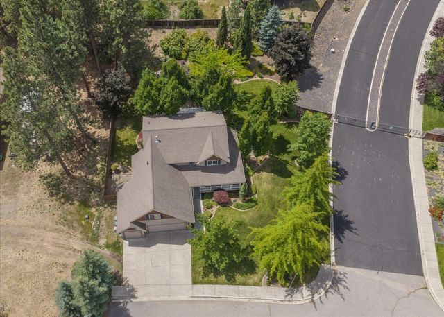 2406 S Scenic Blvd, Spokane, WA 99224