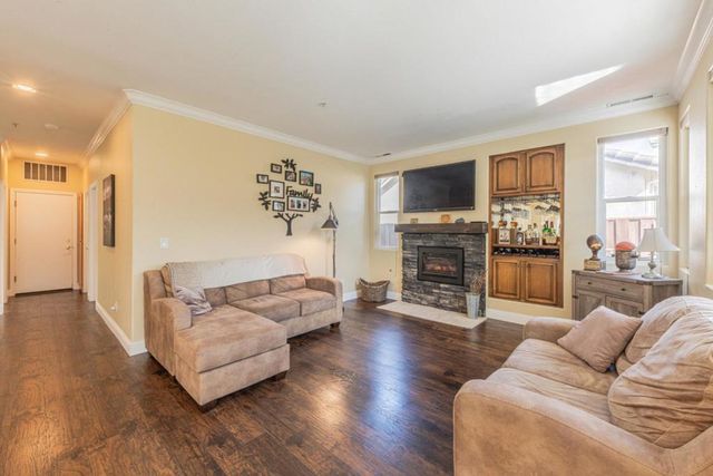 18300 Meadow Song Way, Salinas, CA 93908