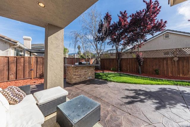 18300 Meadow Song Way, Salinas, CA 93908