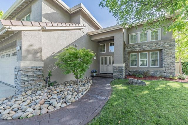 18300 Meadow Song Way, Salinas, CA 93908