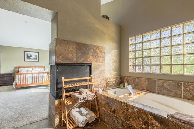 18300 Meadow Song Way, Salinas, CA 93908