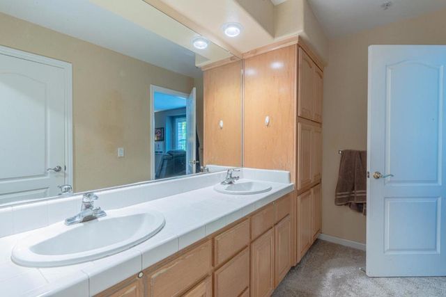 18300 Meadow Song Way, Salinas, CA 93908