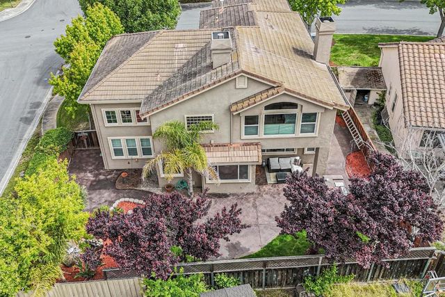 18300 Meadow Song Way, Salinas, CA 93908