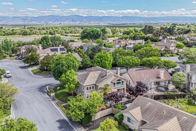 18300 Meadow Song Way, Salinas, CA 93908