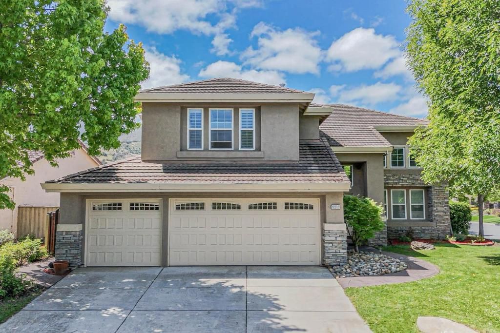 18300 Meadow Song Way, Salinas, CA 93908