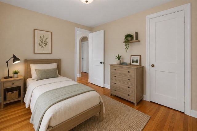 42 Stoughton Rd, Dedham, MA 02026