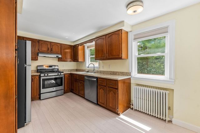 42 Stoughton Rd, Dedham, MA 02026