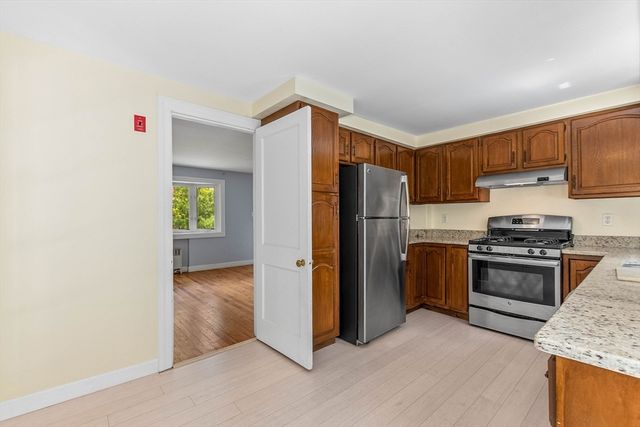 42 Stoughton Rd, Dedham, MA 02026