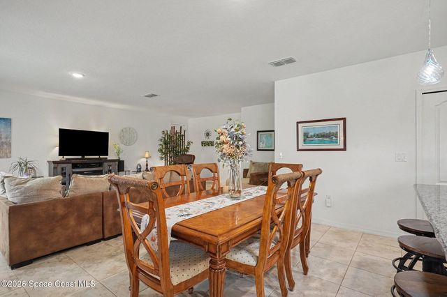 975 Sablon Street SE, Palm Bay, FL 32909