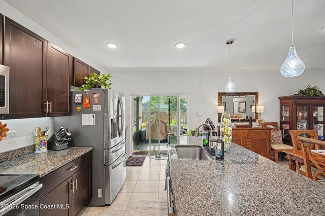 975 Sablon Street SE, Palm Bay, FL 32909
