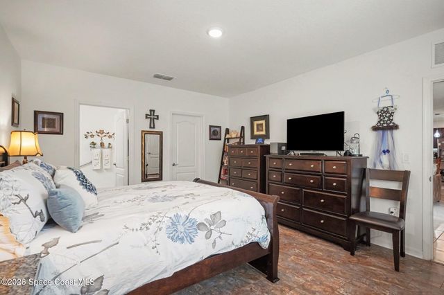 975 Sablon Street SE, Palm Bay, FL 32909