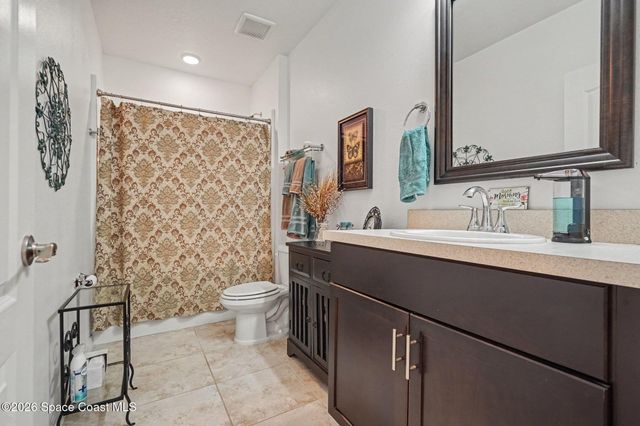 975 Sablon Street SE, Palm Bay, FL 32909