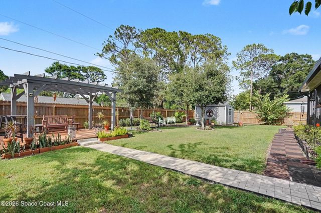 975 Sablon Street SE, Palm Bay, FL 32909