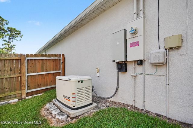 975 Sablon Street SE, Palm Bay, FL 32909