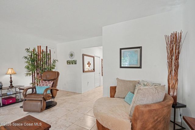975 Sablon Street SE, Palm Bay, FL 32909