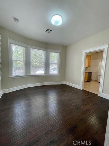 533 E Villa, Pasadena, CA 91101