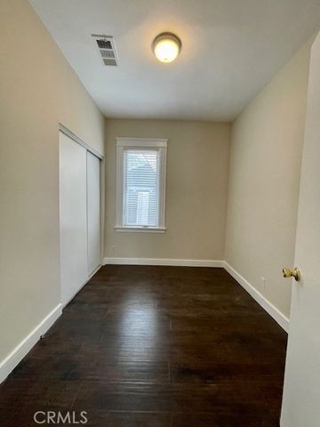 533 E Villa, Pasadena, CA 91101