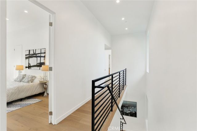 3949 Glenalbyn Drive, Los Angeles, CA 90065