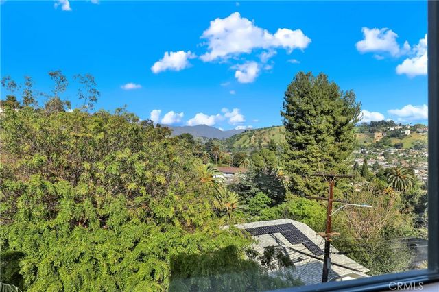 3949 Glenalbyn Drive, Los Angeles, CA 90065
