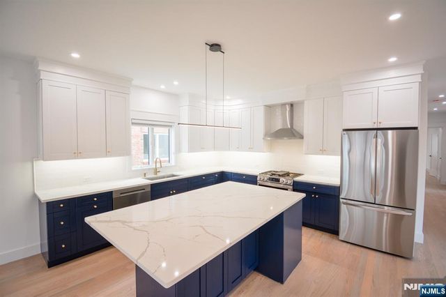 28 Prospect Street, Palisades Park, NJ 07650