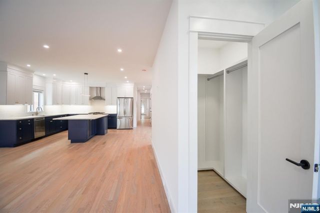 28 Prospect Street, Palisades Park, NJ 07650