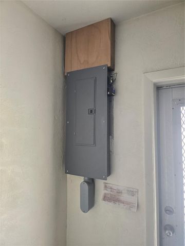 6480 31ST TERRACE N, St Petersburg, FL 33710