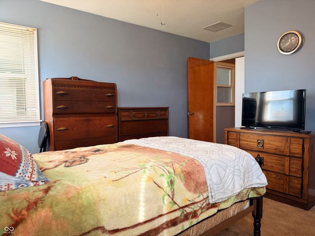 1405 N East Street, Greensburg, IN 47240