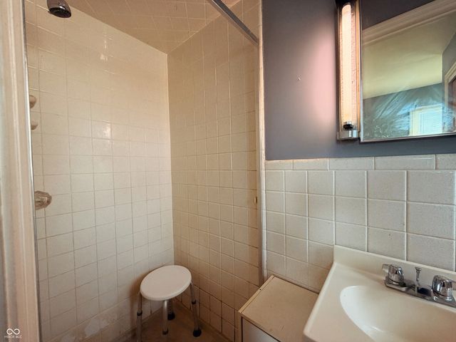 1405 N East Street, Greensburg, IN 47240