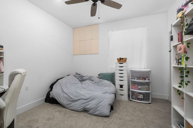 1098 Granite Drive W, Madera, CA 93636