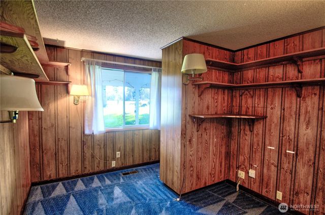 9444 Lundeen Road SW, Rochester, WA 98579