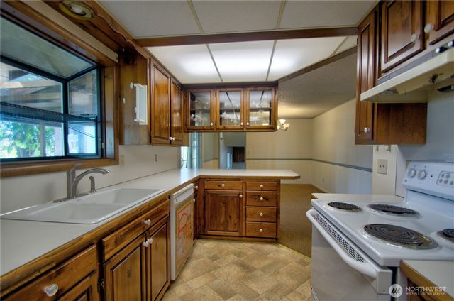 9444 Lundeen Road SW, Rochester, WA 98579