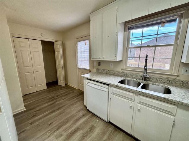 5296 Weyden Trail B, Norcross, GA 30071