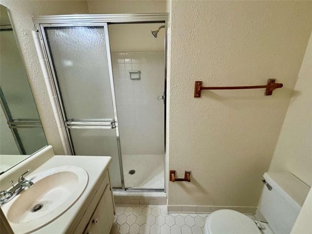 5296 Weyden Trail B, Norcross, GA 30071