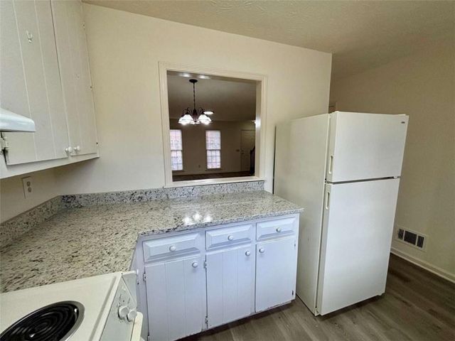 5296 Weyden Trail B, Norcross, GA 30071