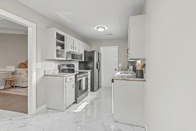 7774 Ginger Lane, North Charleston, SC 29420