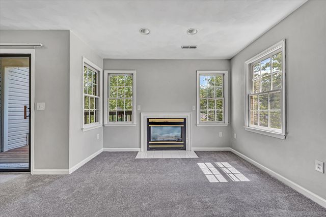 4715 Oakcliff DR, Roanoke, VA 24018