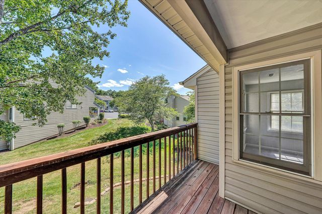 4715 Oakcliff DR, Roanoke, VA 24018