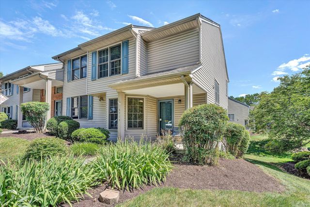 4715 Oakcliff DR, Roanoke, VA 24018