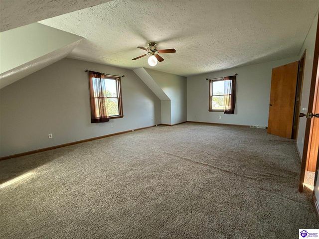 6106 Flaherty Road, Vine Grove, KY 40175