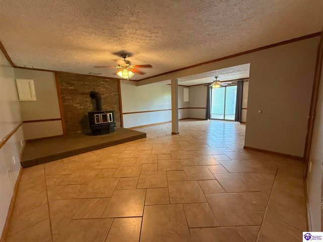 6106 Flaherty Road, Vine Grove, KY 40175