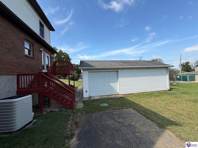 6106 Flaherty Road, Vine Grove, KY 40175