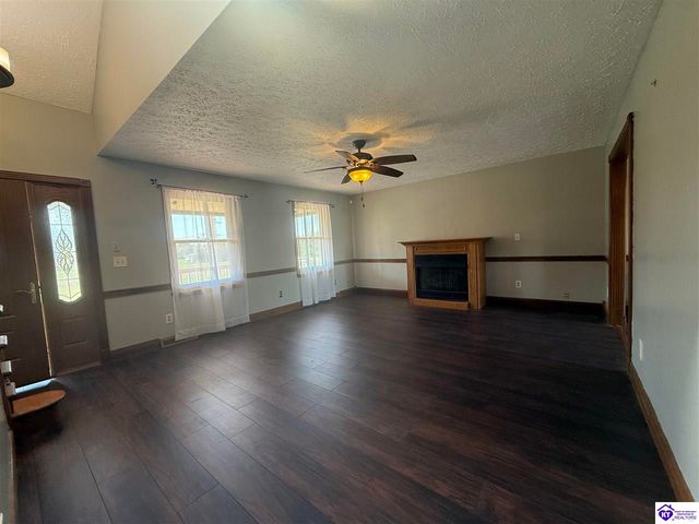 6106 Flaherty Road, Vine Grove, KY 40175