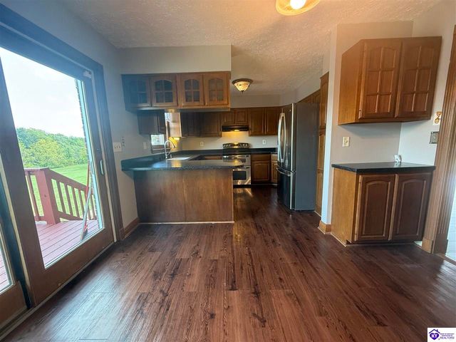 6106 Flaherty Road, Vine Grove, KY 40175