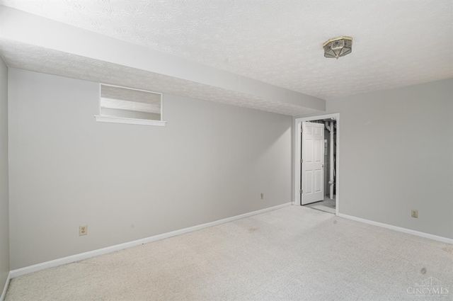 5440 Asbury Lake Drive, Green Twp, OH 45247