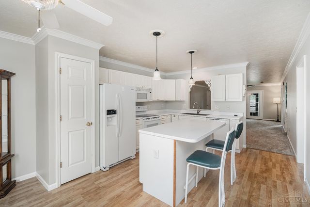 5440 Asbury Lake Drive, Green Twp, OH 45247