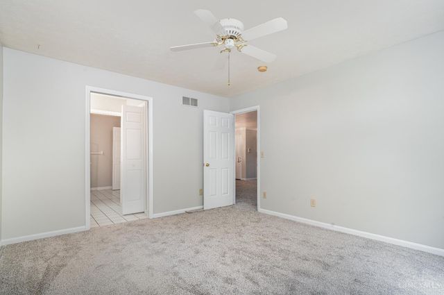 5440 Asbury Lake Drive, Green Twp, OH 45247