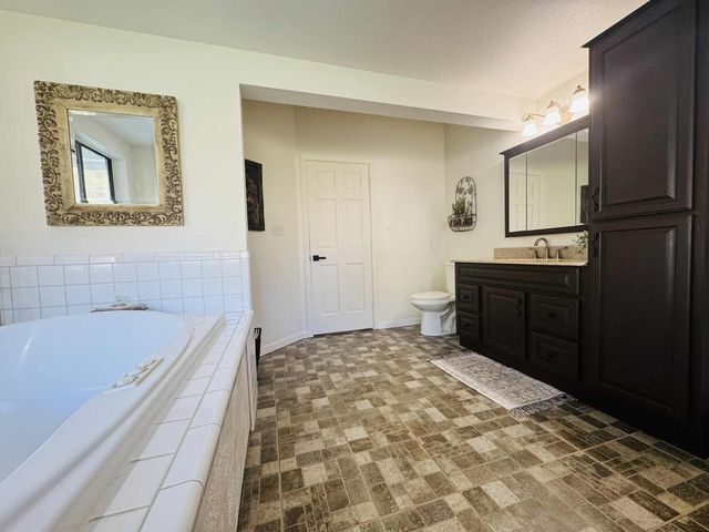 8596 Silver Bridge Road, Palo Cedro, CA 96073