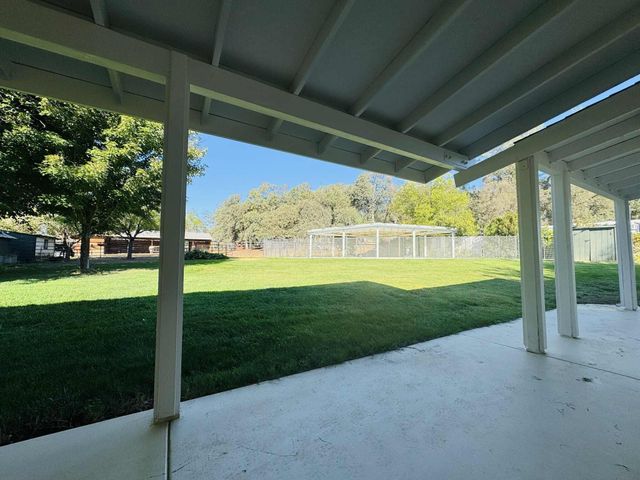 8596 Silver Bridge Road, Palo Cedro, CA 96073