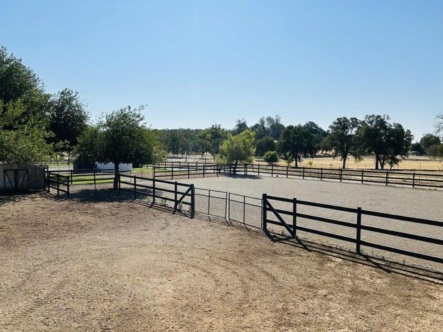 8596 Silver Bridge Road, Palo Cedro, CA 96073