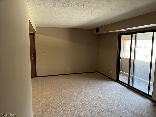 1640 Juniper Drive, Westlake, OH 44145